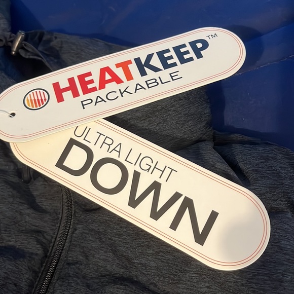 Ultralight Packable Down Vest by HEATKEEP - Picture 4 of 6